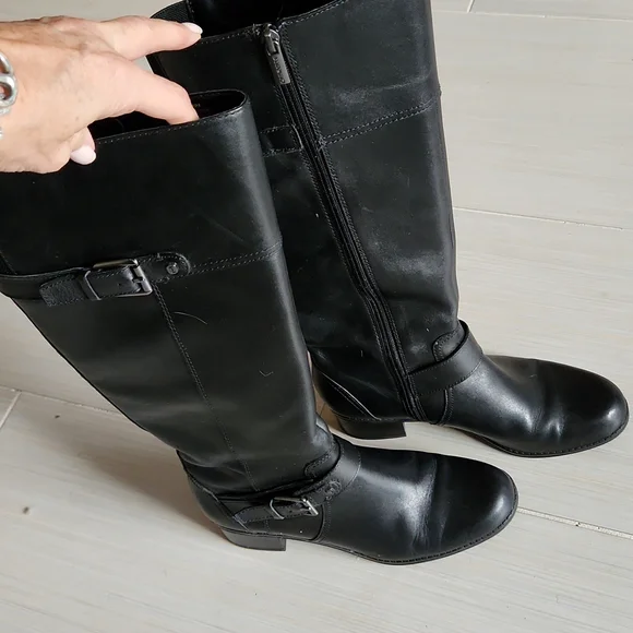 Bandolino Black Leather Knee High Boots - Picture 2 of 15